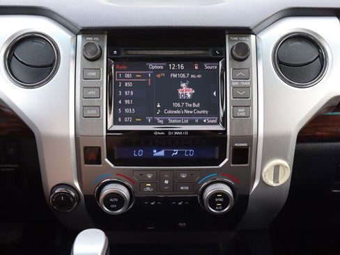 Used 2017 Toyota Tundra Limited image 36