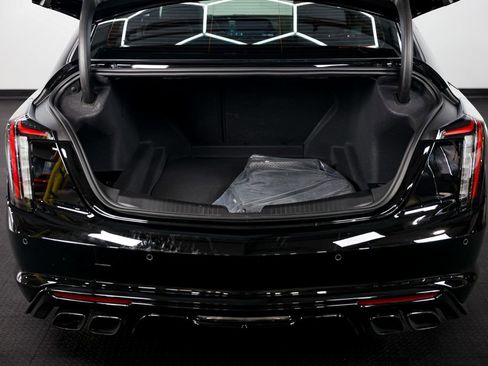 Used 2025 Cadillac CT5 V Blackwing image 6