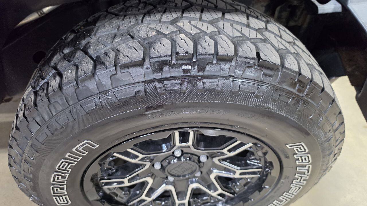 Used 2014 Jeep Wrangler Unlimited Sport w/ Quick Order Package 24S AWD/4WD image 16