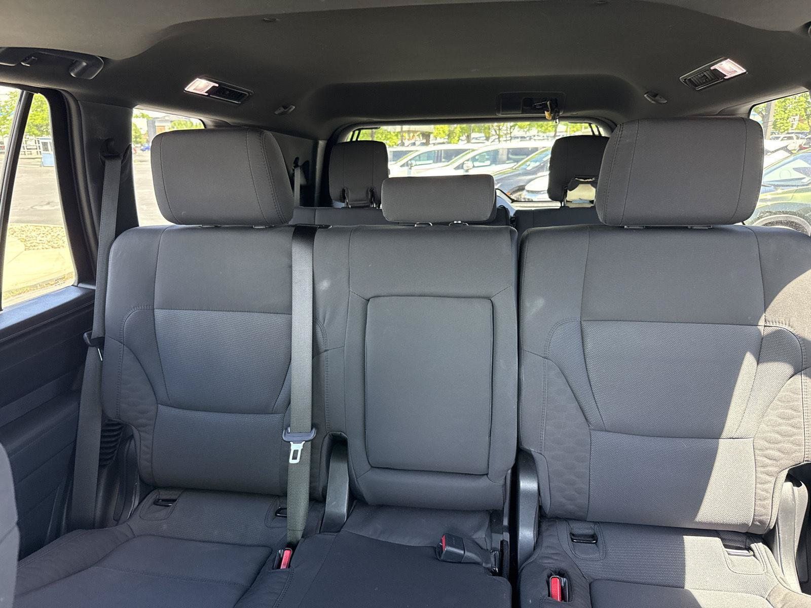 Used 2025 Toyota Sequoia SR5 AWD/4WD image 18