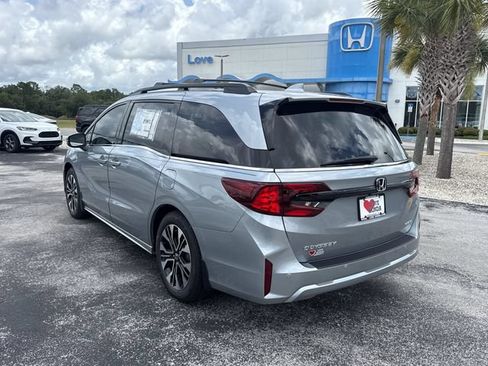 New 2026 Honda Odyssey Elite image 9
