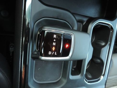 Certified 2026 Chevrolet Silverado 1500 ZR2 w/ Dark Appearance Package AWD/4WD image 29