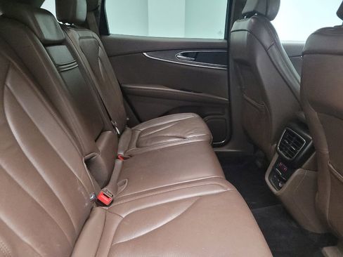 Used 2016 Lincoln MKX Reserve w/ Technology Package image 19