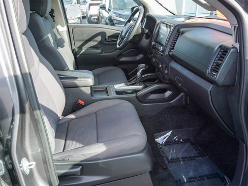 Used 2023 Nissan Frontier S w/ Technology Package image 12