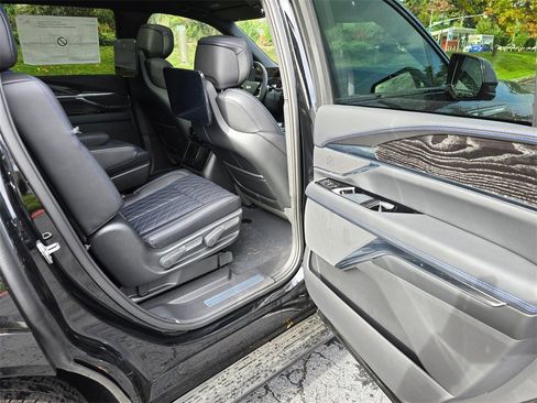 New 2026 Cadillac Escalade IQL Sport 1 image 13