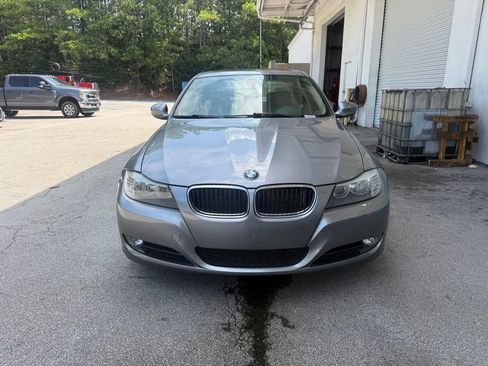Used 2011 BMW 328i Sedan RWD image 2