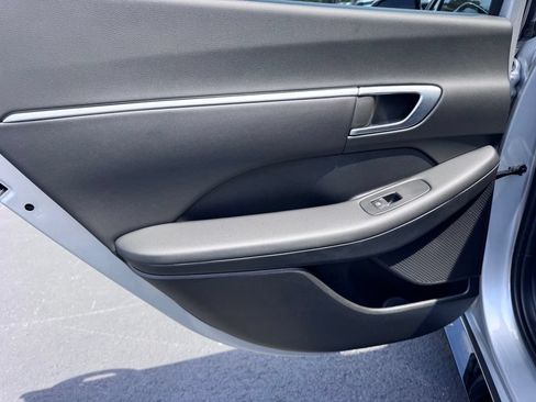 Used 2025 Hyundai Sonata SEL FWD image 28