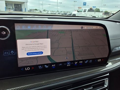 New 2025 Chevrolet Traverse High Country w/ LPO, Floor Liner Package image 17