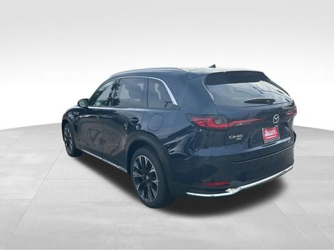 New 2025 MAZDA CX-90 Plug-In Hybrid w/ Premium Plus AWD/4WD image 3