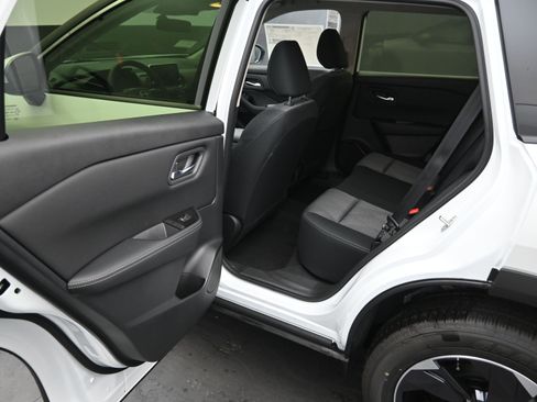 New 2026 Nissan Rogue SV image 11