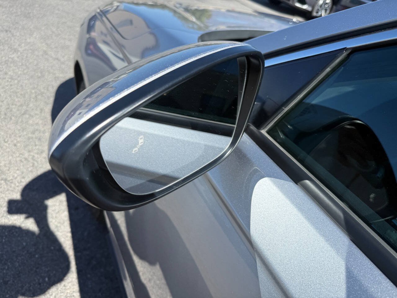 Used 2023 Honda Accord EX image 21