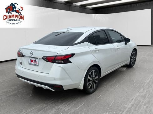 New 2025 Nissan Versa SV w/ Trunk Package FWD image 5