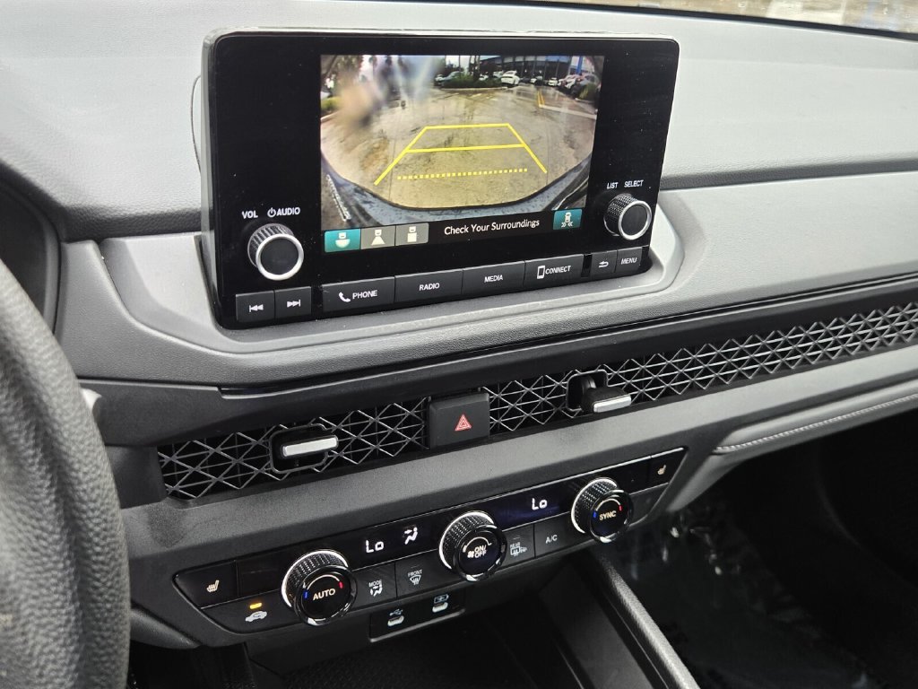Certified 2024 Honda Accord EX image 22