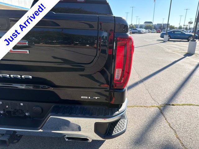 Used 2022 GMC Sierra 1500 SLT w/ SLT Convenience Package AWD/4WD image 21