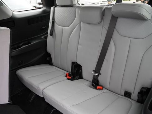 Used 2023 Hyundai Palisade SEL AWD/4WD image 25