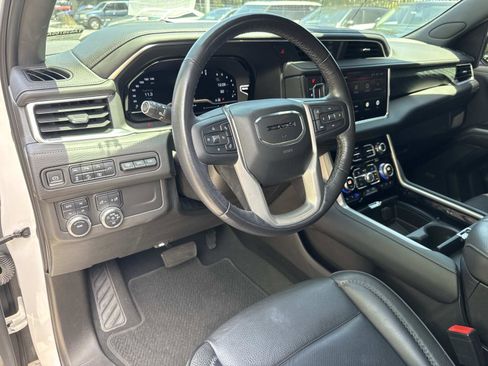 Used 2022 GMC Yukon Denali AWD/4WD image 24