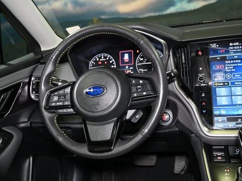 Used 2025 Subaru Outback Onyx Edition AWD/4WD image 73