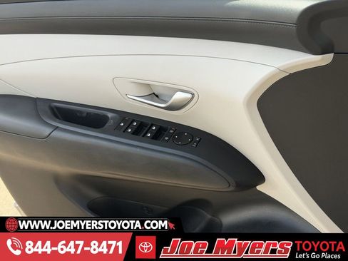 Used 2025 Hyundai Tucson SEL image 25