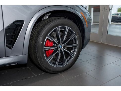 New 2026 BMW X5 xDrive40i w/ M Sport Package AWD/4WD image 32