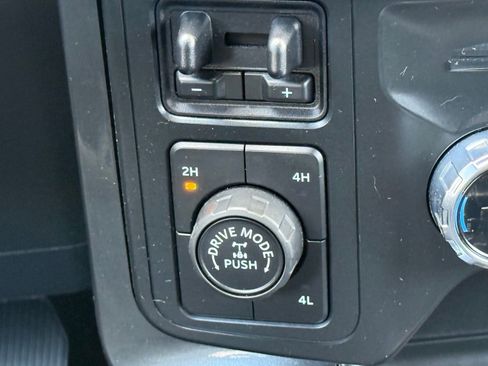 Used 2022 Ford F150 XLT w/ Equipment Group 302A High image 23