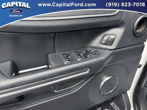 Certified 2024 Ford Expedition XLT image 20