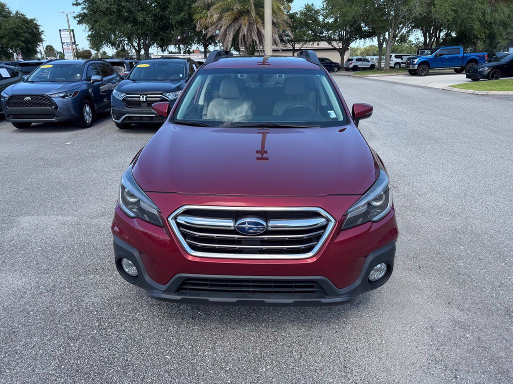 Used 2018 Subaru Outback 3.6R Limited AWD/4WD image 12