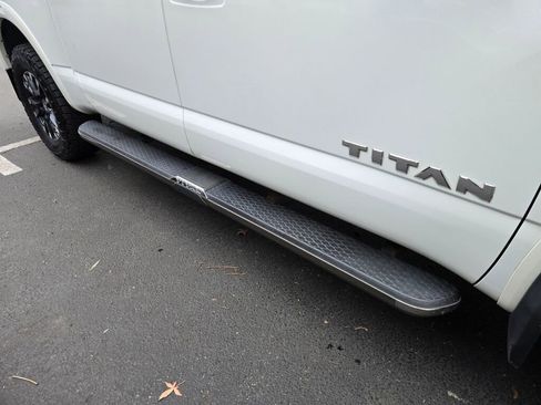 Used 2017 Nissan Titan Platinum Reserve w/ Off-Road Package image 12