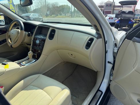 Used 2012 INFINITI EX35 Journey w/ Premium Pkg AWD/4WD image 13