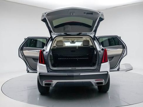 Used 2020 Cadillac XT5 Premium Luxury FWD image 19