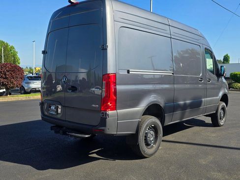 New 2025 Mercedes-Benz Sprinter 2500 image 6