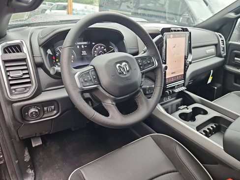 New 2026 RAM 2500 Laramie w/ Night Edition AWD/4WD image 13
