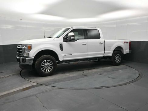 Used 2021 Ford F250 Lariat w/ Lariat Value Package image 3