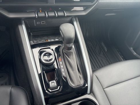 Certified 2025 Chevrolet Colorado Trail Boss image 21