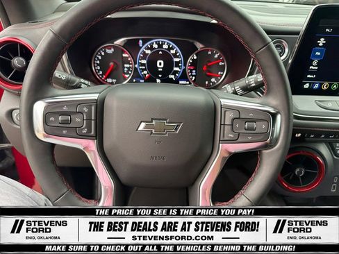 Used 2025 Chevrolet Blazer RS FWD image 21