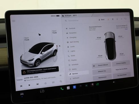 Used 2023 Tesla Model Y 2WD image 38