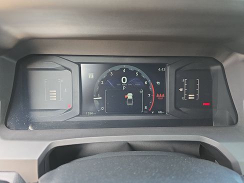 Used 2025 Toyota Tacoma SR5 AWD/4WD image 21