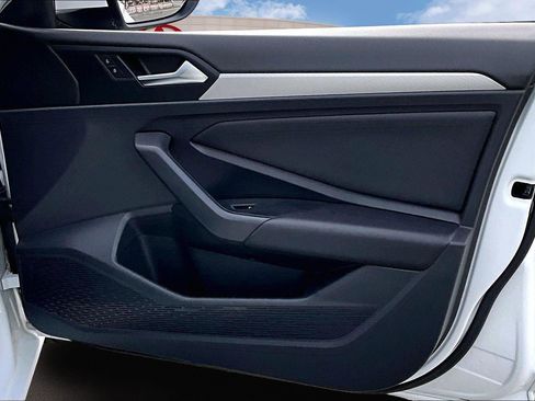 Used 2019 Volkswagen Jetta S image 22