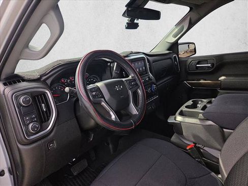 Used 2022 Chevrolet Silverado 1500 RST w/ Redline Edition RWD image 9
