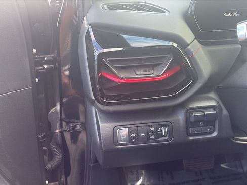 Used 2024 Chevrolet Silverado EV RST AWD/4WD image 15