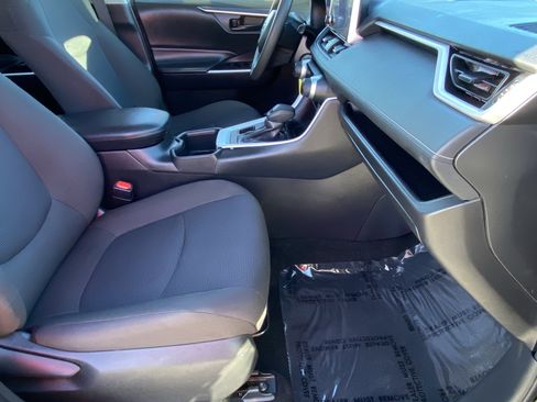 Certified 2024 Toyota RAV4 LE image 10