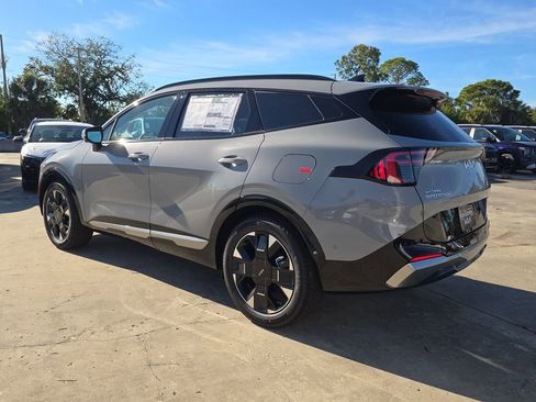 New 2026 Kia Sportage SX image 6