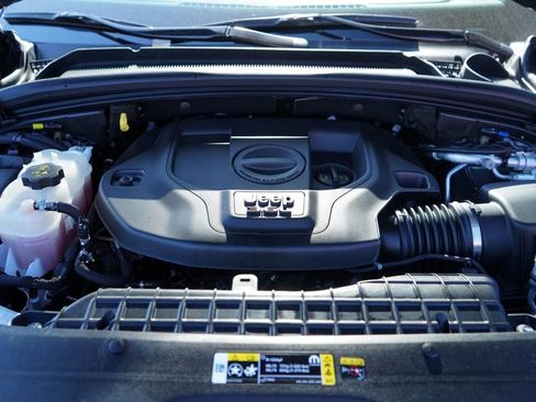 Used 2022 Jeep Grand Cherokee L Overland image 35