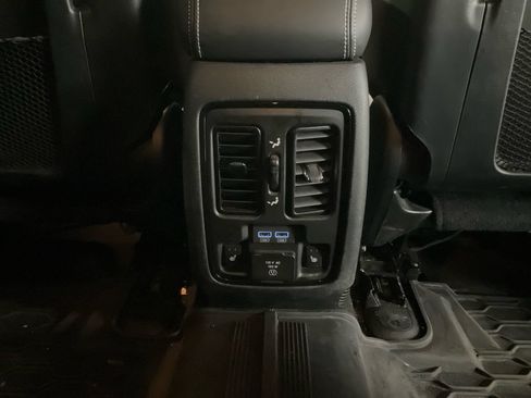 Used 2024 Dodge Durango SRT AWD/4WD image 19