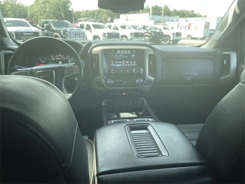 Certified 2018 GMC Sierra 3500 Denali w/ Duramax Plus Package image 27