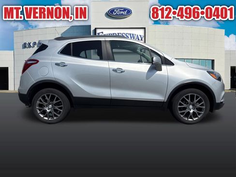Used 2017 Buick Encore Sport Touring AWD/4WD image 4