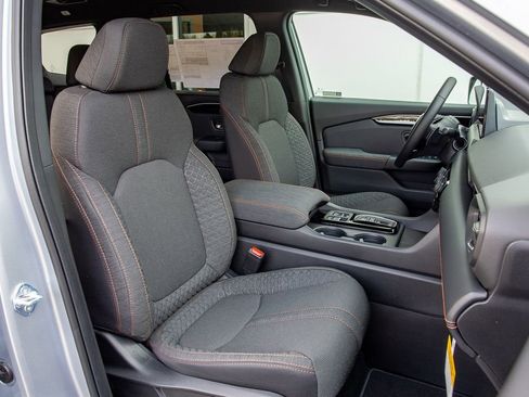 New 2026 Honda Pilot Sport image 17