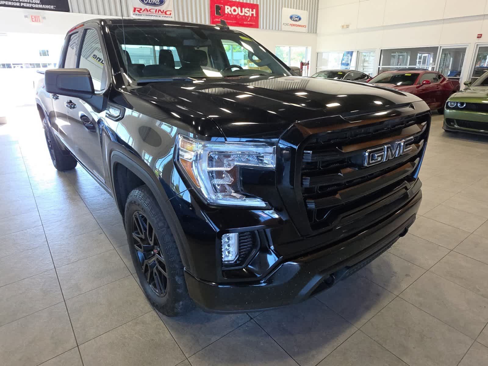 Used 2021 GMC Sierra 1500 Elevation AWD/4WD image 3