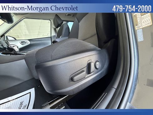 Used 2025 Kia Soul S image 13