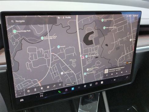 Used 2024 Tesla Model X image 18