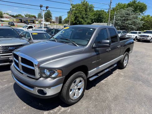 Used 2004 Dodge Ram 1500 Truck SLT w/ Quad Cab Value Group AWD/4WD image 2